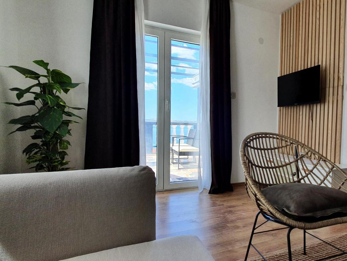 Apartmani Masline Jasenice  Buitenkant foto