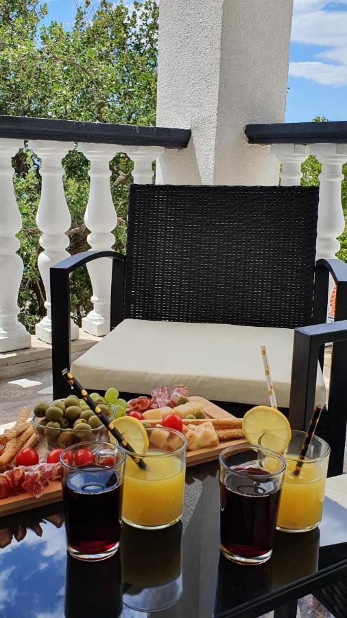 Apartmani Masline Jasenice  Buitenkant foto