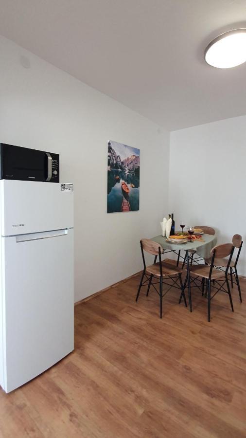 Apartmani Masline Jasenice  Buitenkant foto