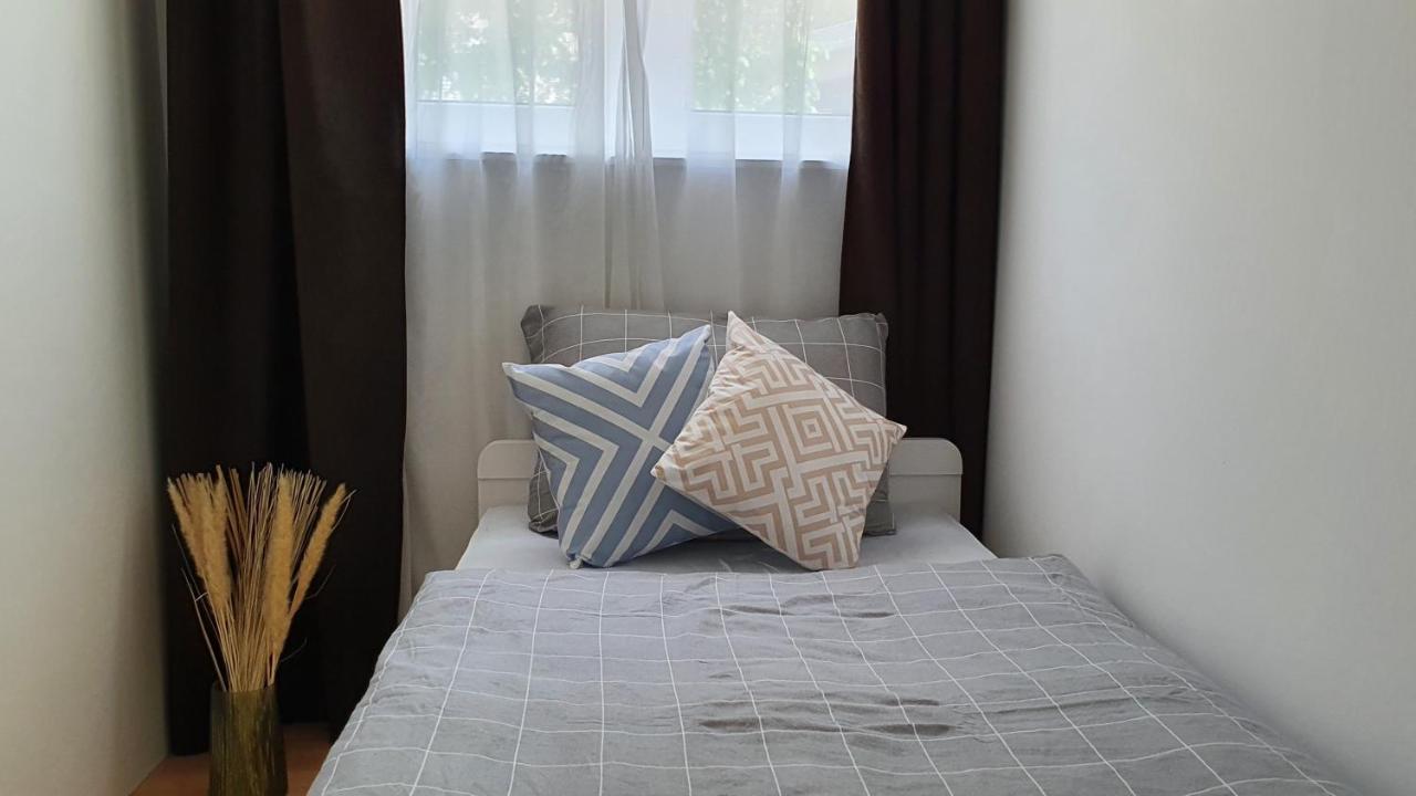 Apartmani Masline Jasenice  Buitenkant foto